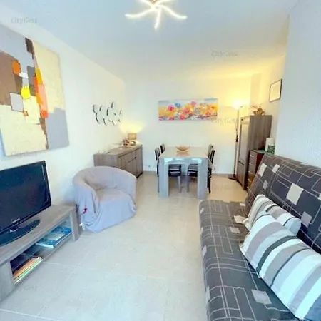 4pa109 F2 Avec Piscine Parking Et Cours De Tennis Apartament Collioure
