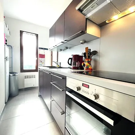 Appartement 4pa109 F2 Avec Piscine Parking Et Cours De Tennis *