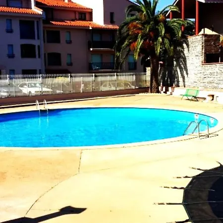 Appartement 4pa109 F2 Avec Piscine Parking Et Cours De Tennis