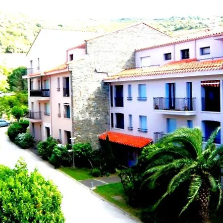 4pa109 F2 Avec Piscine Parking Et Cours De Tennis Appartement