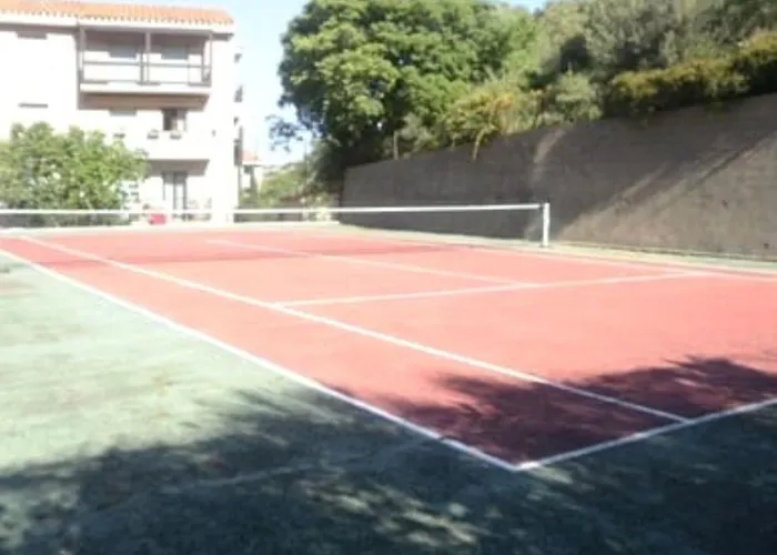 4pa109 F2 Avec Piscine Parking Et Cours De Tennis Κολιούρ